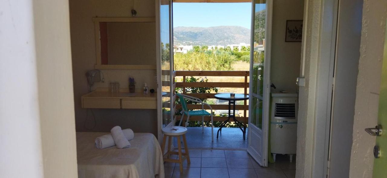 Cleo Rooms 250M From The Beach Malia Exterior foto