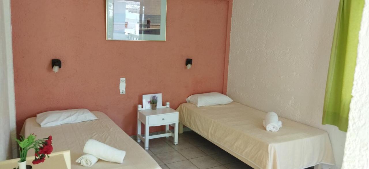 Cleo Rooms 250M From The Beach Malia Exterior foto
